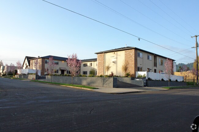 Building Photo - St. Johns Commons