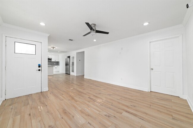Foto del edificio - 7125 Conley St