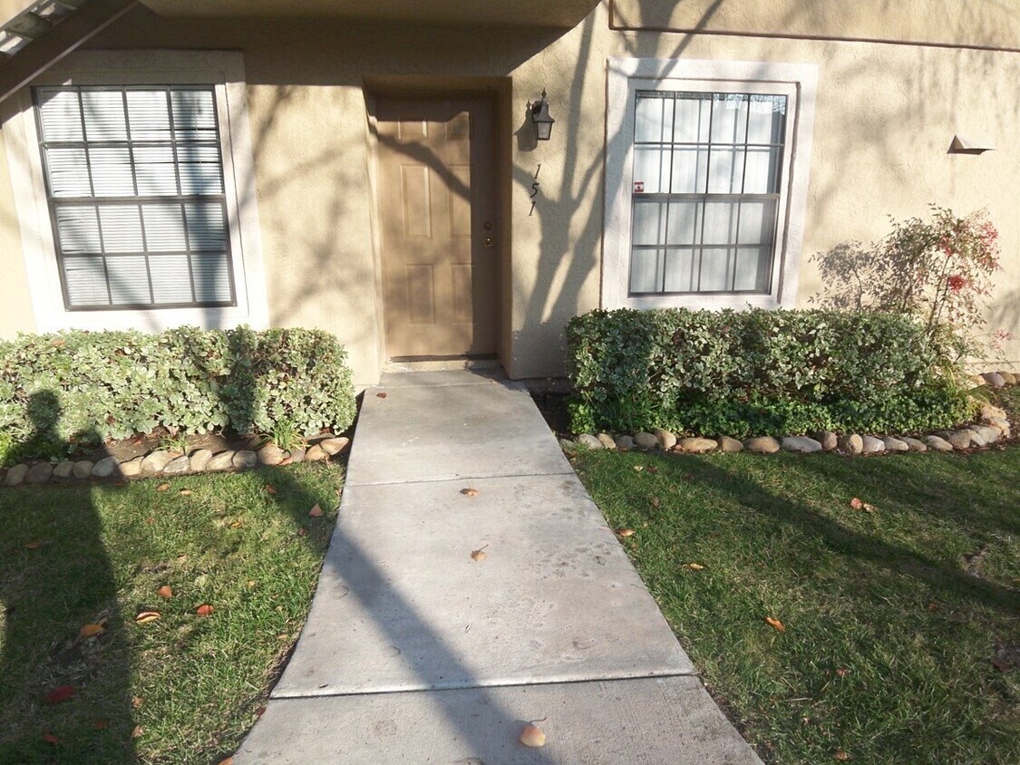 Primary Photo - Terrific 2Br/2Ba Condo in Terra Vista II