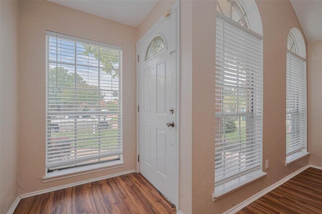Foto del edificio - 15827 Beechnut St