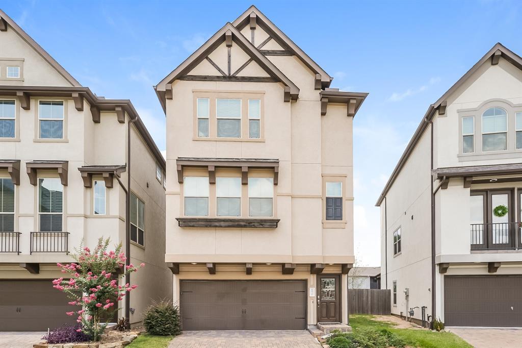 Foto principal - 9930 Spring Shadows Park Cir