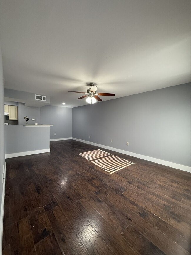 Foto del edificio - Blossom Park Villas Condominiums