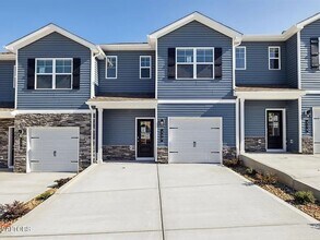 Building Photo - 120 Jace Wy