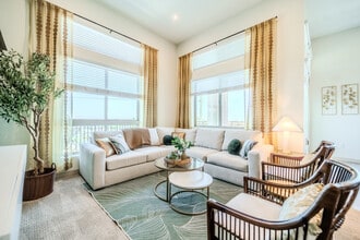Building Photo - Bolsa Row Apartments