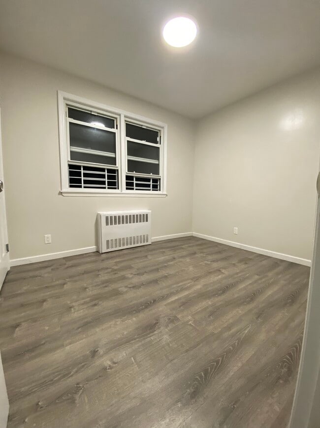 Foto del edificio - 16902 19th Ave