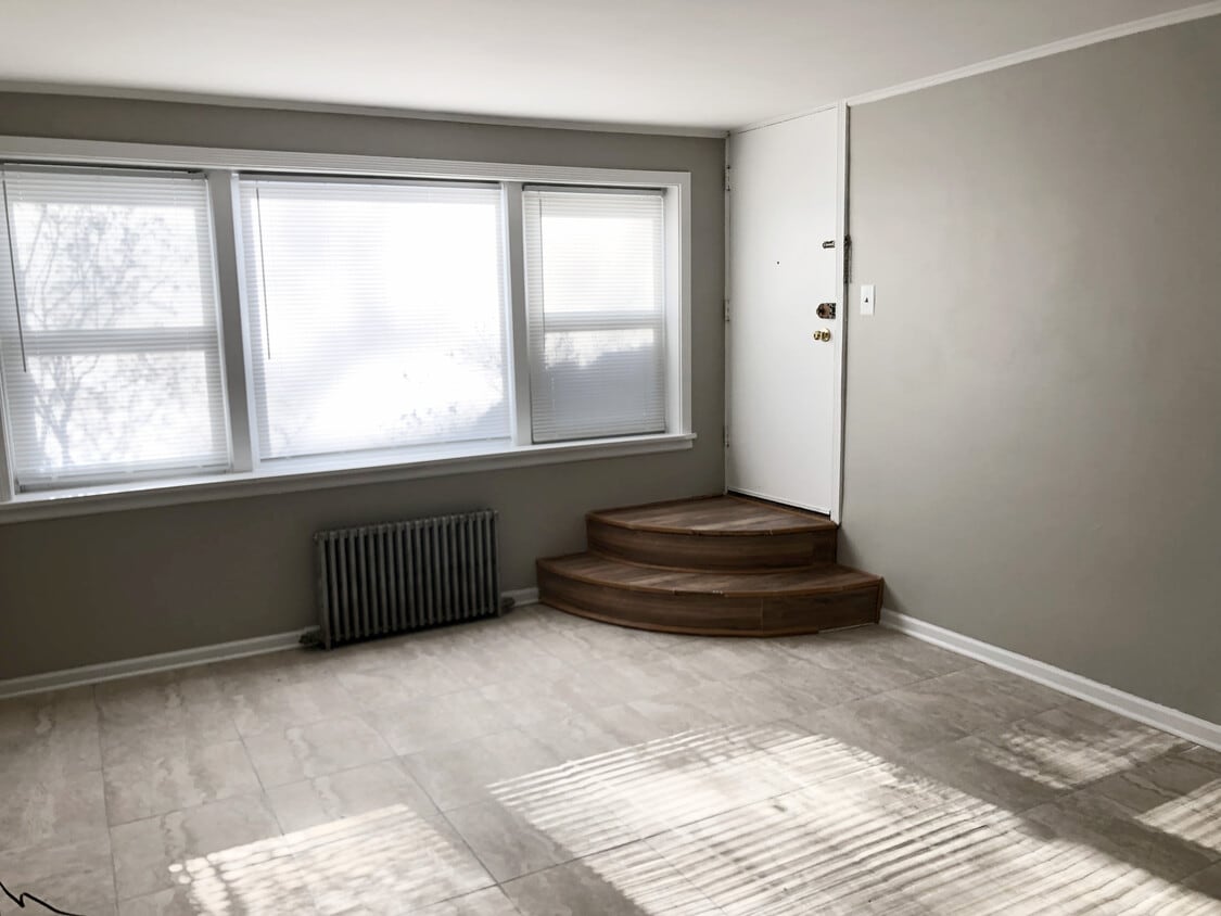 Primary Photo - 434 Elmwood Ave