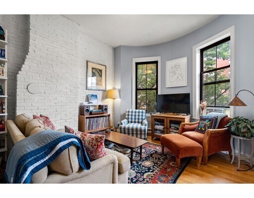 Foto del edificio - 406 Columbus Ave