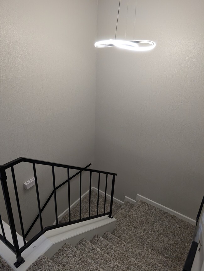 Foto del edificio - 3258 Continental Dr