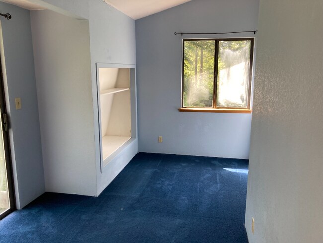 Foto del edificio - 90 Whittier Ln