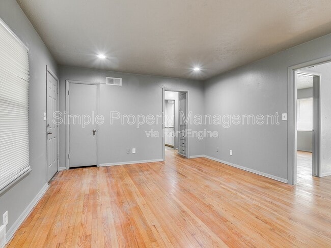 Building Photo - 2816 SW 54th St