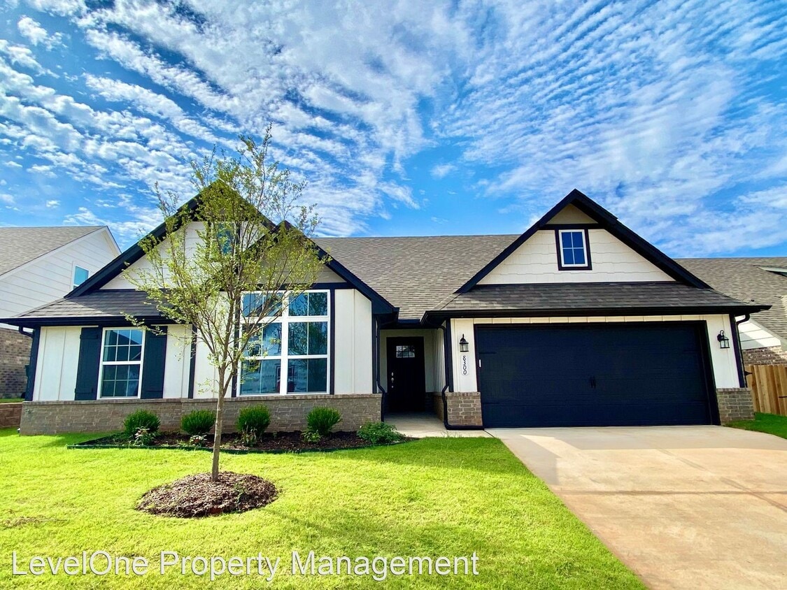 Primary Photo - 3 br, 2 bath House - 8300 NW 151st Street