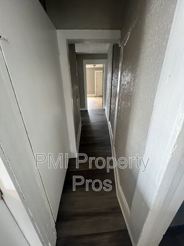 Foto del edificio - 1329 S 24th St