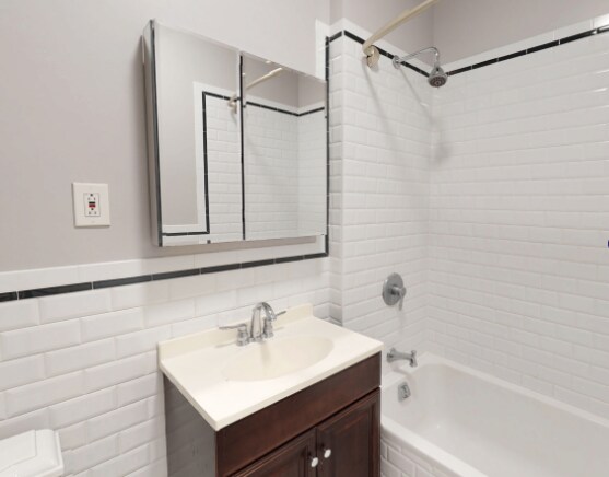 BATHROOM - 522 W 143rd St