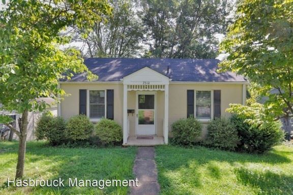 Primary Photo - 2 br, 1 bath House - 2310 Center Ave