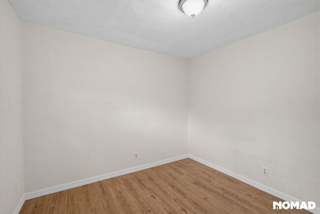Foto del edificio - 8915 N Orleans Ave