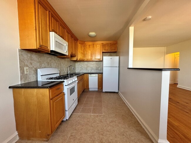 Foto del edificio - Melrose Court Apartments