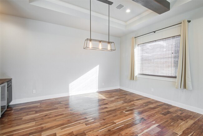 Foto del edificio - 135 Bella Luce