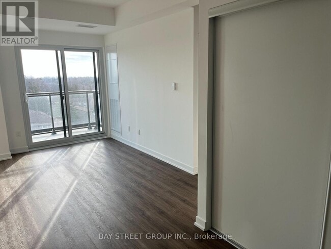 Building Photo - 4569 Kingston Rd