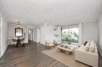 Building Photo - 505 Westcott St