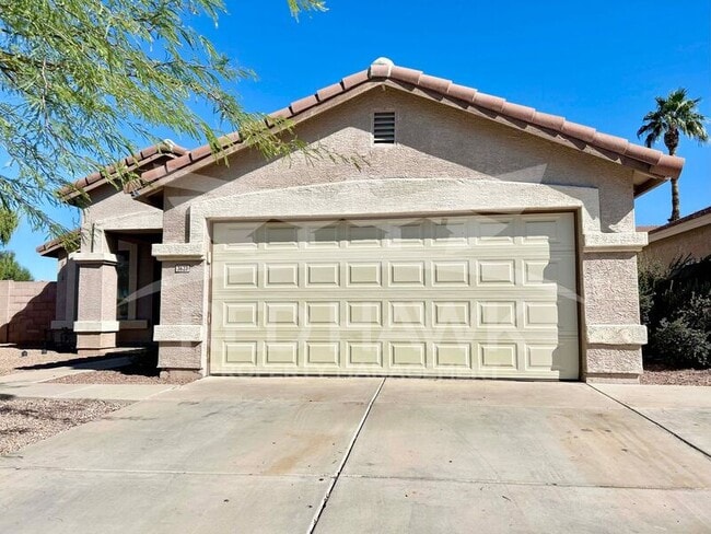 Photo - 3623 N 104th Dr House