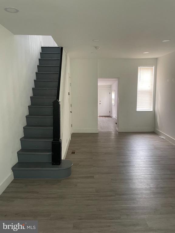Foto del edificio - 3133 Weikel St