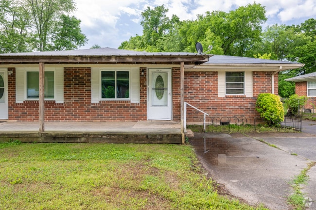 Building Photo - 1208 Gadd Rd