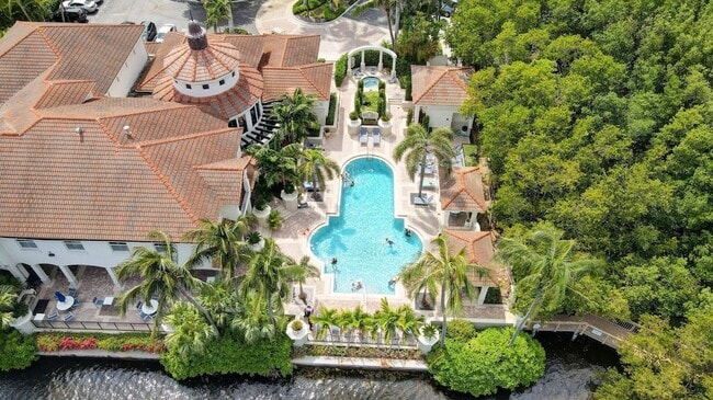 Building Photo - 3317 Tuscany Way