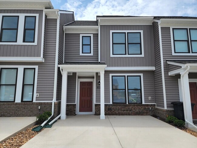 Foto del edificio - 12229 Dutch Elm Cir