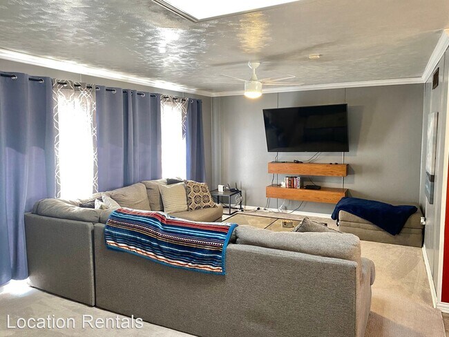 Building Photo - 4 br, 2 bath House - 3613 46th Street