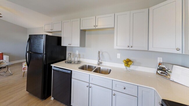 Foto del edificio - 1137 Bishop Rd