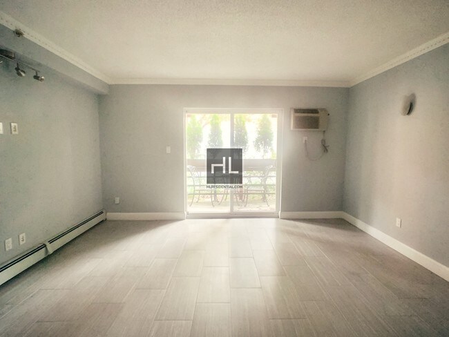 Foto del edificio - 14 Bay Ridge Ave