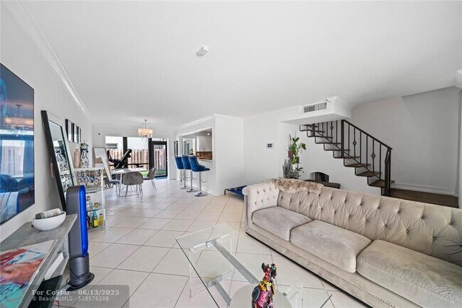 Foto del edificio - 8745 SW 137th Ave