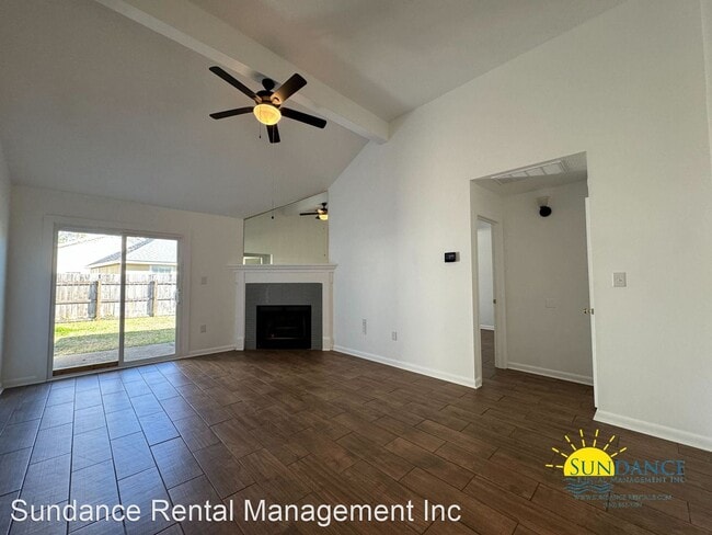 Building Photo - 3 br, 2 bath House - 1191 Saddle Creek Drive