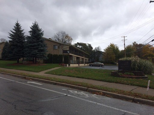 Primary Photo - 509 Knapp St NE