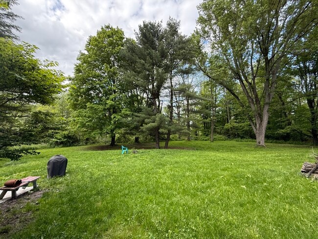 Building Photo - 2770 Slaterville Rd