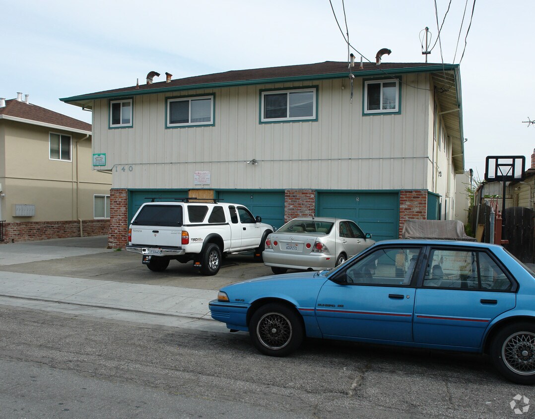 Building Photo - 140 N Idaho St