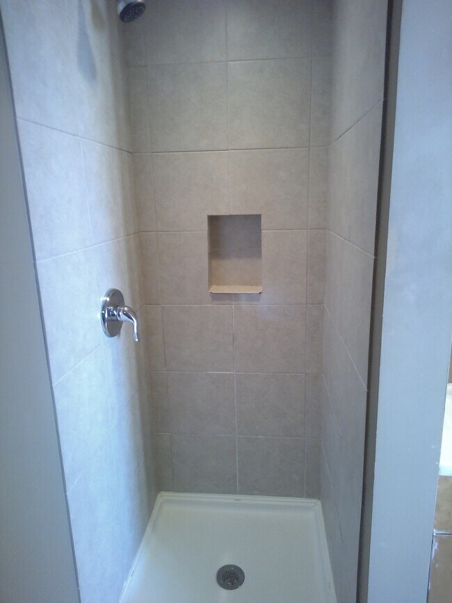 Foto del edificio - 444 Highland Ave NE