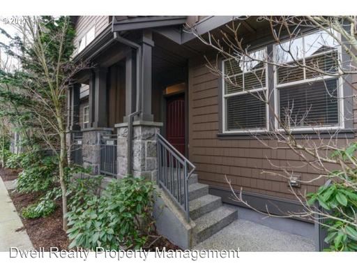 Building Photo - 681 SW Rustica Ter
