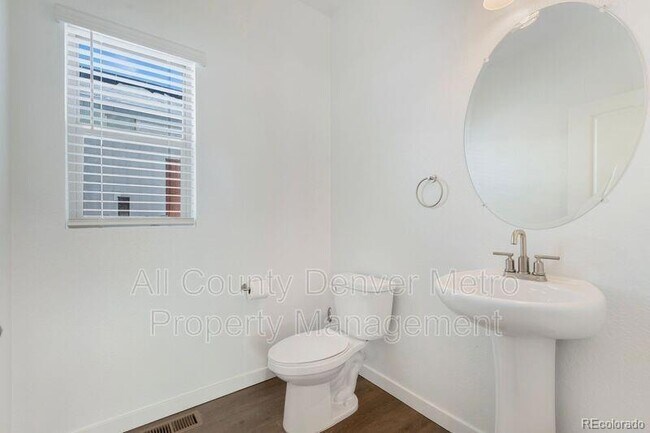 Foto del edificio - 15225 W 68th Pl