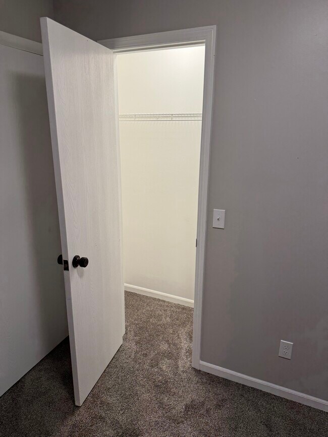 6425 Lake Michigan Dr Unit APT D, Allendale, MI 49401 Apartments in