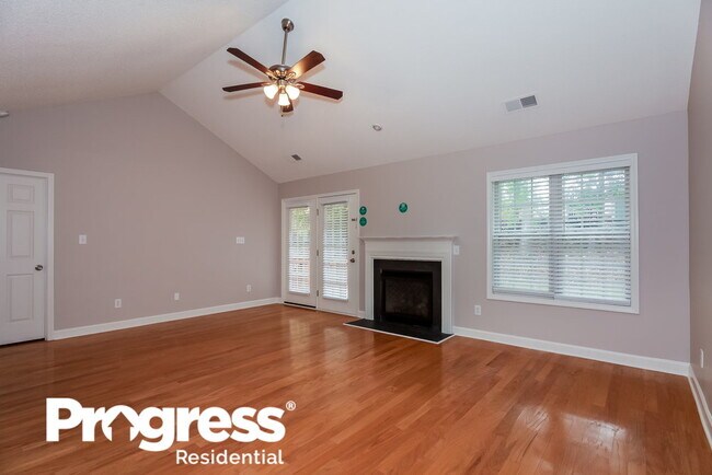 Building Photo - 4423 Gladwood Ln