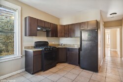 Foto del edificio - 4130 W Potomac Ave