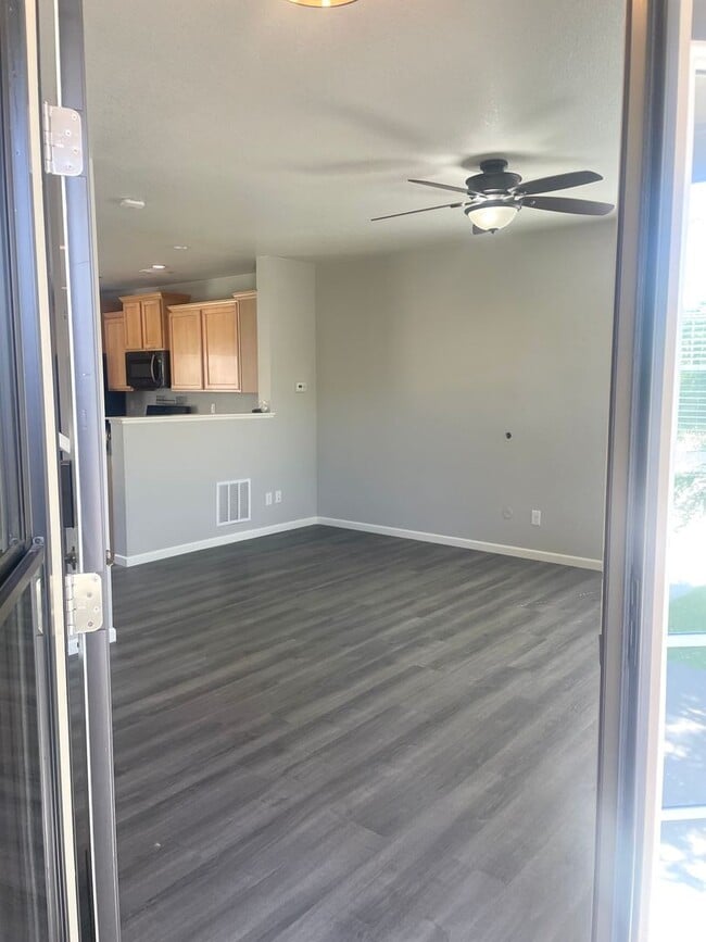 Building Photo - 24708 E Layton Pl