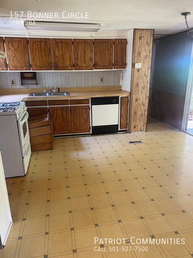 Foto del edificio - 157 Bonner Cir