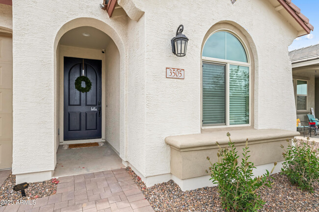 Foto del edificio - 3505 W Verde River Rd