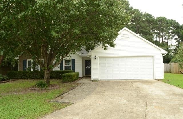 Building Photo - 203 S Carlisle Ct