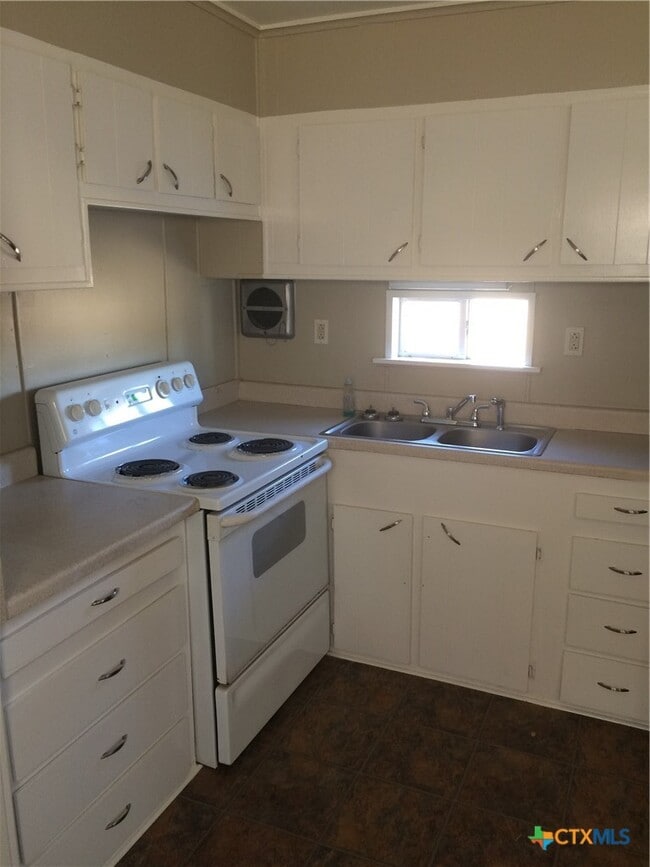 Building Photo - 4001 FM 20