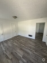 Building Photo - 420 Water St