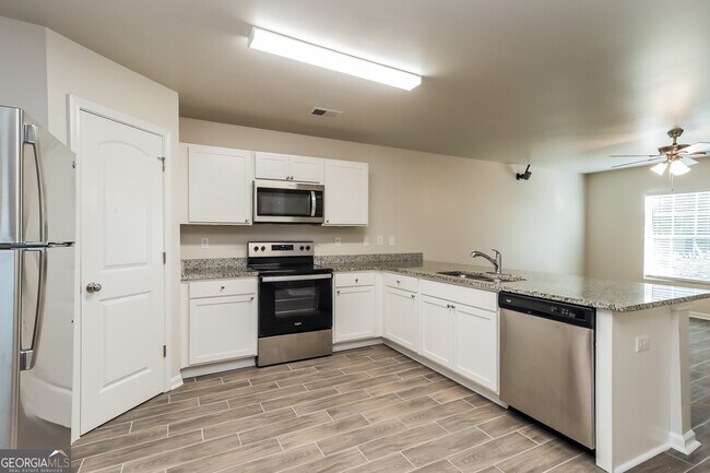 Foto del edificio - 135 Sonoma Wood Trl