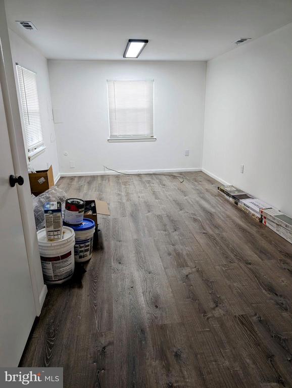 Building Photo - 10 Windsor Mews